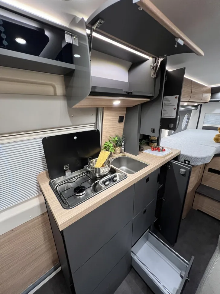 Fahrzeugbild Malibu Van charming GT skyview 640 LE RB (763) #21