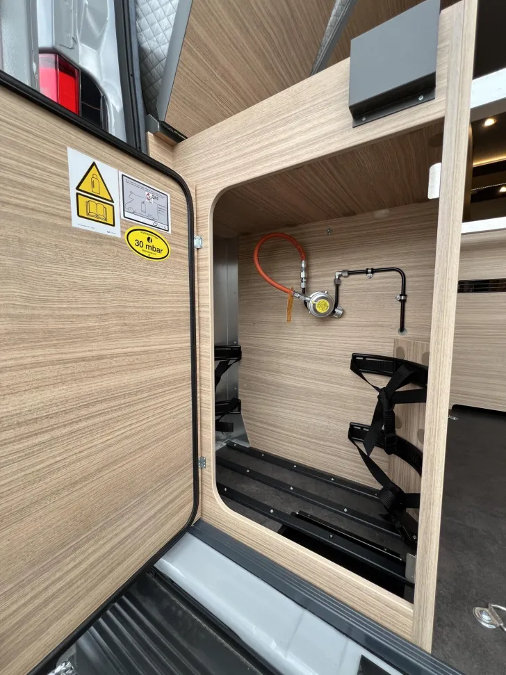 Fahrzeugbild Malibu Van charming GT skyview 640 LE RB (763) #30