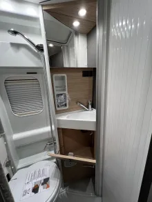 Fahrzeugbild Malibu Van charming GT skyview 640 LE RB (763) #35
