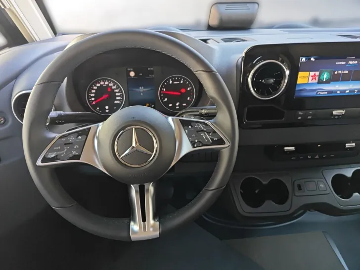 Fahrzeugbild Carthago C2-tourer I 145 RB LE comfort Mercedes #8