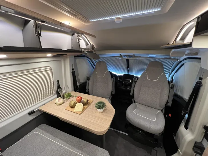 Fahrzeugbild Malibu Van charming coupé 640 LE RB Strategic Buy (770) #15