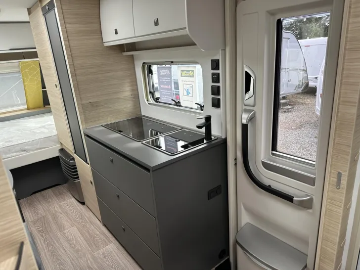 Fahrzeugbild Fendt Apero 495 SKM #9