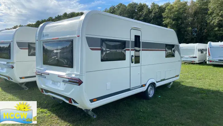 Schräg Hinten Hobby De Luxe 540 UL