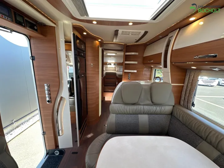 Fahrzeugbild Carthago chic c-line I 4.9 LE L Hubstützenanlage / SAT / Solar #10