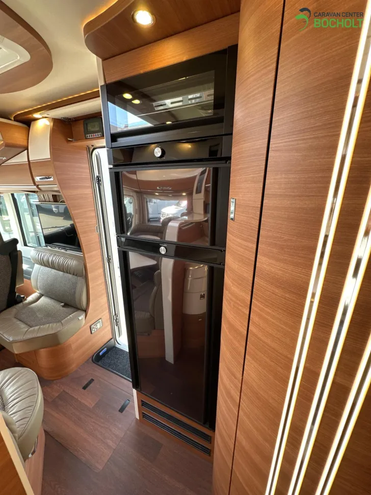 Fahrzeugbild Carthago chic c-line I 4.9 LE L Hubstützenanlage / SAT / Solar #14