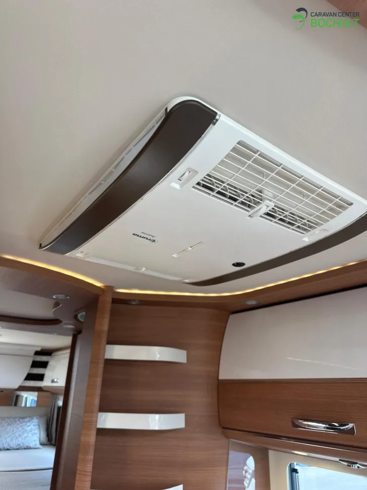 Fahrzeugbild Carthago chic c-line I 4.9 LE L Hubstützenanlage / SAT / Solar #21
