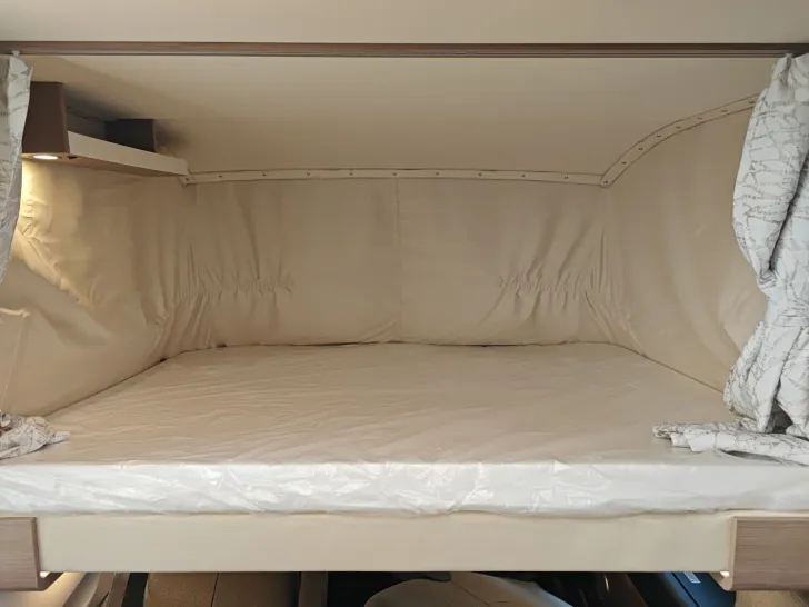 Fahrzeugbild Carthago C2-tourer I 143 KB LE comfort Mercedes #18