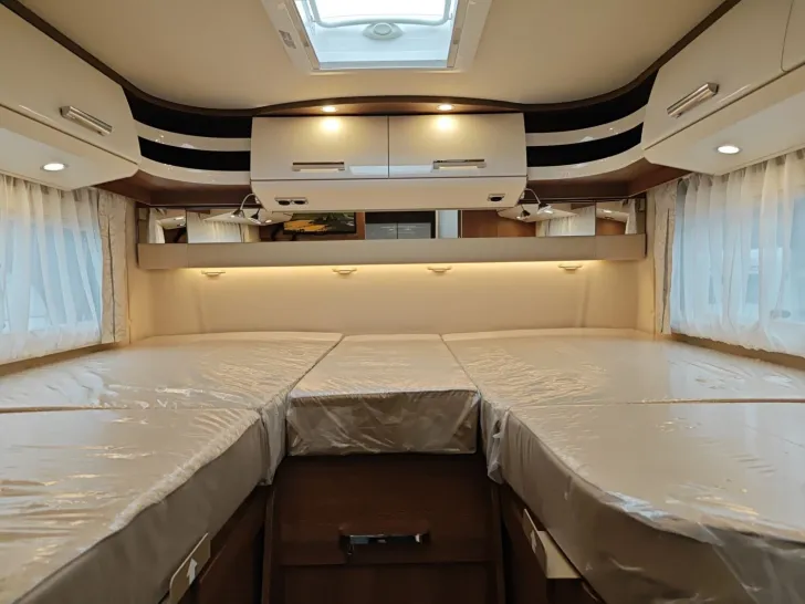 Fahrzeugbild Carthago C2-tourer I 145 RB LE comfort Mercedes #17