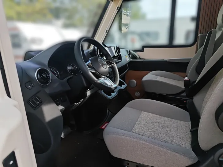 Fahrzeugbild Carthago C2-tourer I 147 RB LE K comfort Mercedes #7