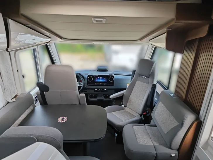 Fahrzeugbild Carthago C2-tourer I 147 RB LE K comfort Mercedes #11