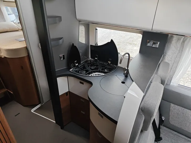 Fahrzeugbild Carthago C2-tourer I 147 RB LE K comfort Mercedes #13