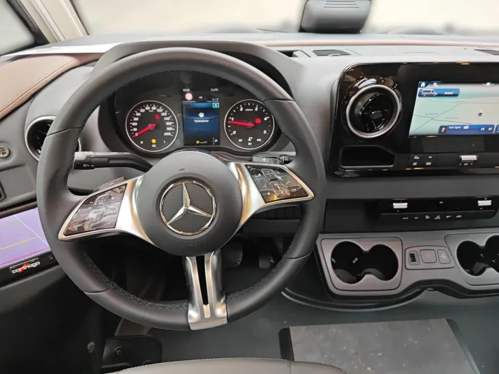 Fahrzeugbild Carthago chic c-line I 4.9 LE Mercedes #8