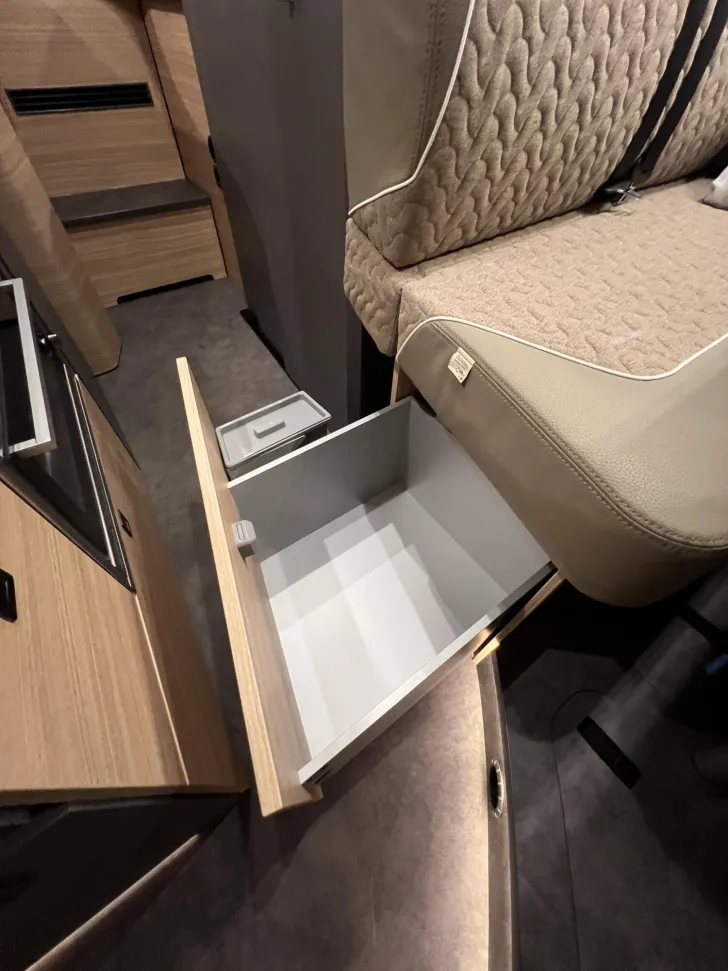 Fahrzeugbild Malibu Van comfort coupé 640 LE Next Evolution (606) #38
