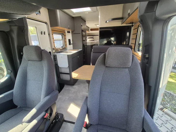 Fahrzeugbild Hymer ML-T Xperience 580 170PS,Autom,TV,36 Monate NAG #13