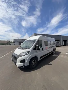 Fahrzeugbild Crosscamp ELMNT 6.4 ES Peugeot Schwenkbad, Automatik #5