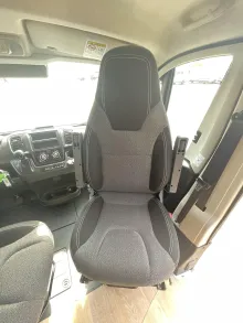 Fahrzeugbild Crosscamp ELMNT 6.4 ES Peugeot Schwenkbad, Automatik #12
