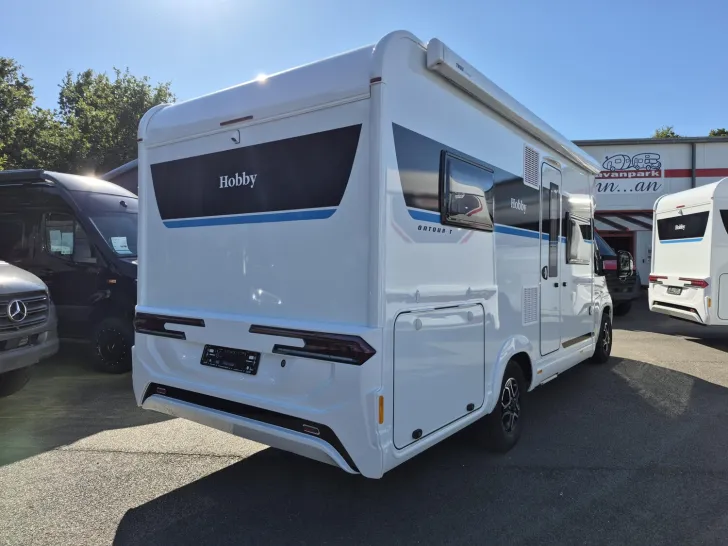Fahrzeugbild Hobby OnTour T 700 F Automatik/GFK-Dach/Tempomat #5