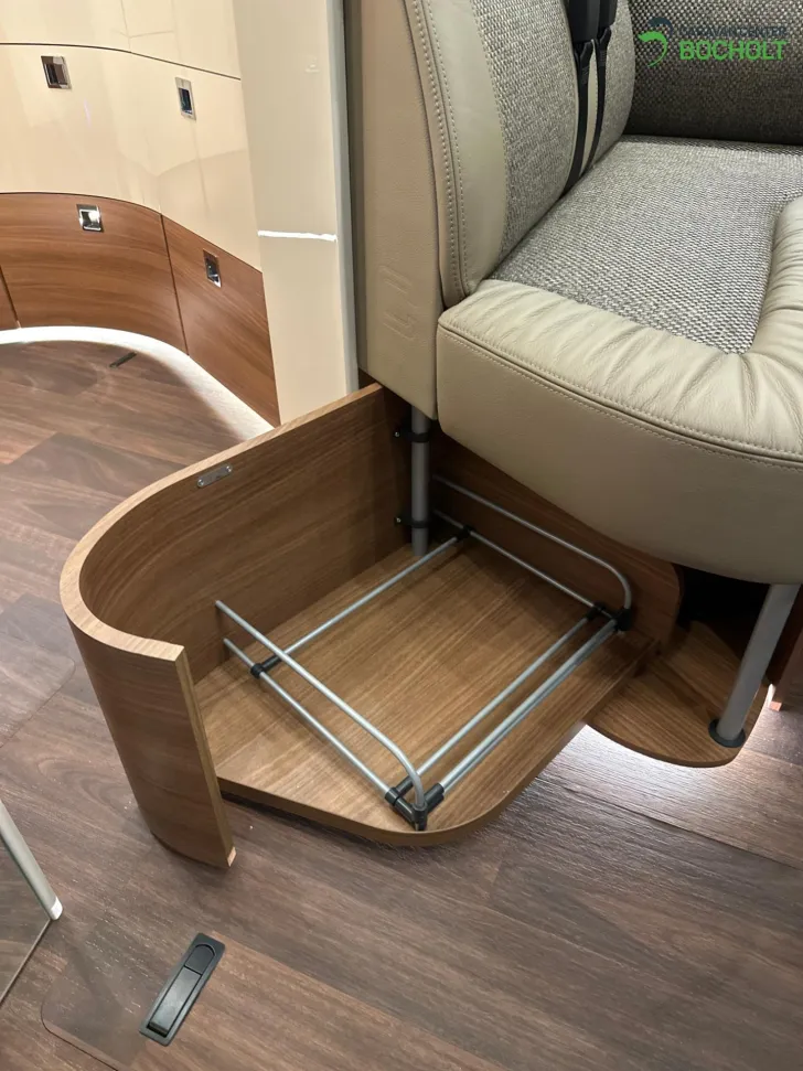 Fahrzeugbild Carthago chic e-line I 51 QB DA Modell 2026 / Silverline #25
