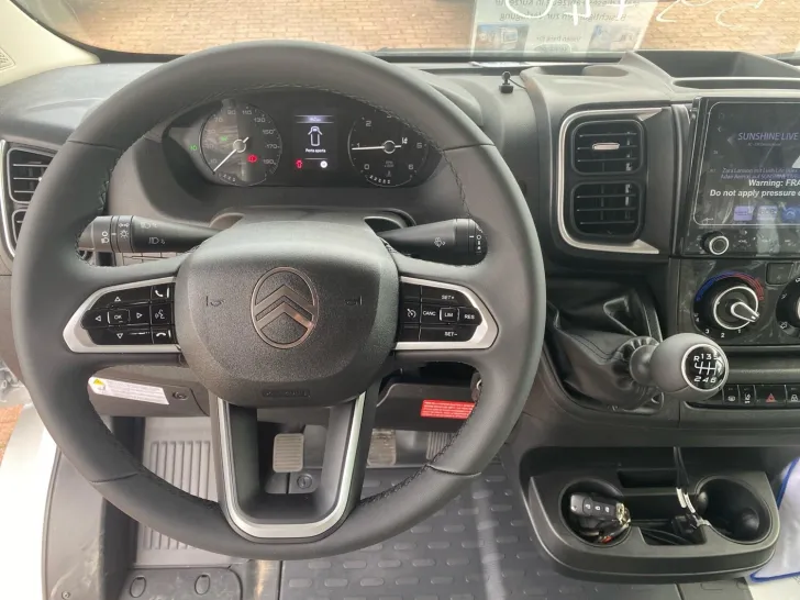 Fahrzeugbild Carado pro A 364 Citroen #7