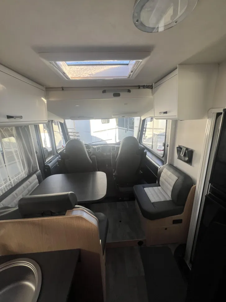 Fahrzeugbild Sunlight Adventure I 68 *Automatik*SAT*NAVI*RFK* #8