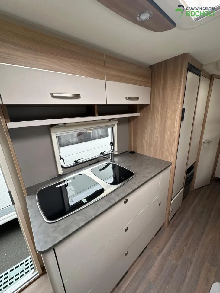 Fahrzeugbild Bürstner Premio 530 TK Mover / Dusche / F-Träger #8