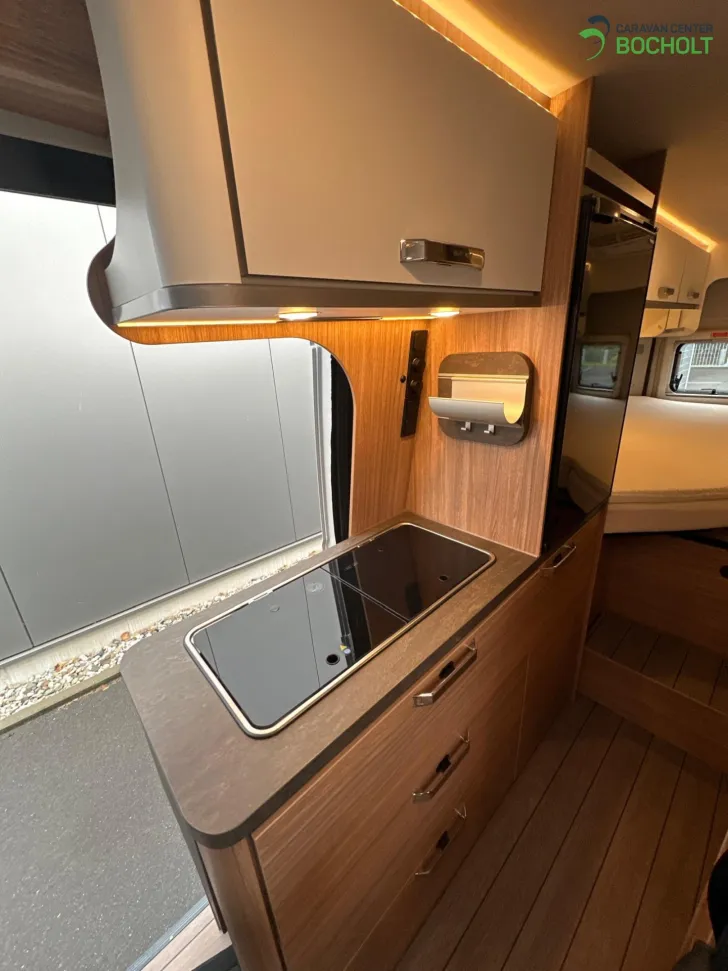 Fahrzeugbild Weinsberg CaraBus 630 ME Edition FIRE Dachklima / AHK #11