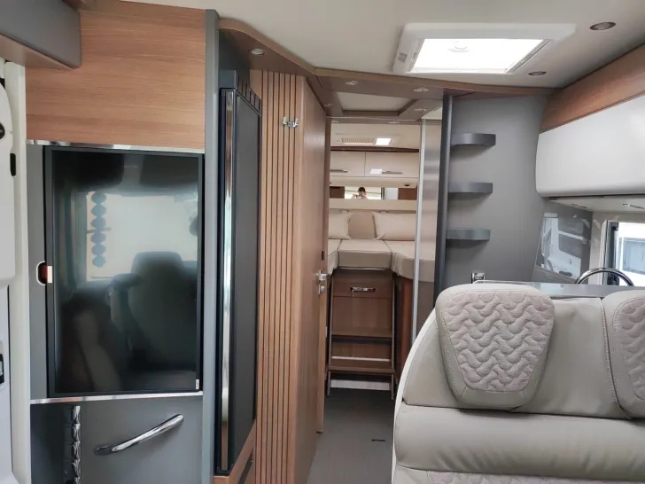 Fahrzeugbild Carthago C2-tourer I 145 RB LE comfort Mercedes #19