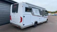 Schräg Hinten Carthago chic c-line I 4.9 LE L Mercedes Super Paket + 32" TV