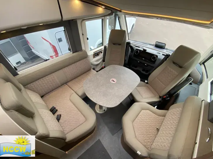 Sitzgruppe Carthago chic c-line I 4.9 LE L Mercedes Super Paket + 32" TV