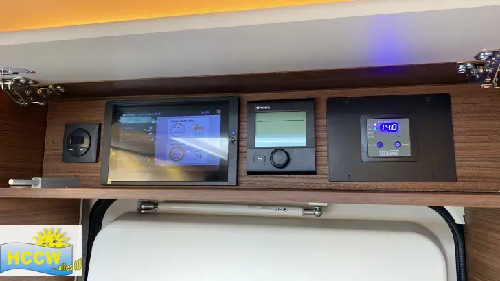 Bedien Terminal Carthago chic c-line I 4.9 LE L Mercedes Super Paket + 32" TV