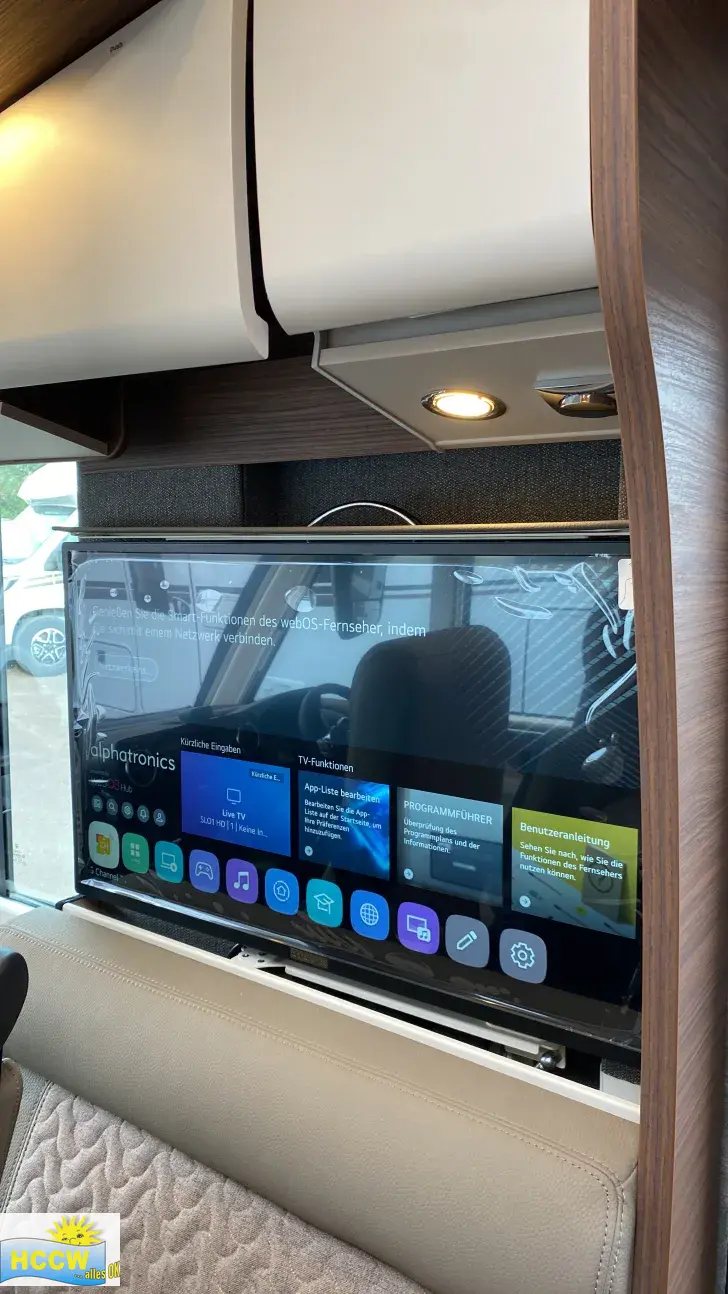 TV Carthago chic c-line I 4.9 LE L Mercedes Super Paket + 32" TV