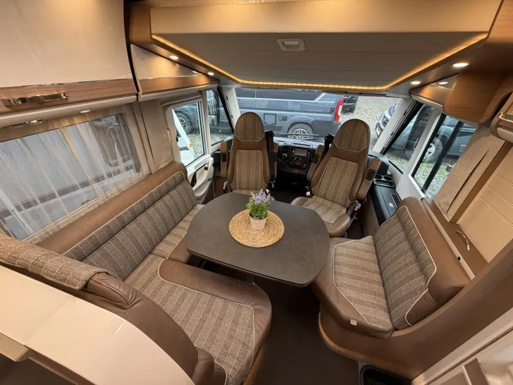 Fahrzeugbild Malibu I 490 LE #14