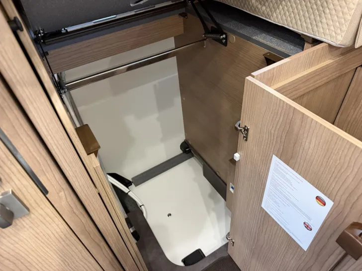 Fahrzeugbild Malibu I 490 LE #33