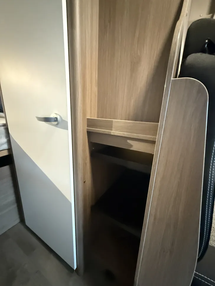 Fahrzeugbild Carado CV 600 Pro Aufstelldach, Solar, 1. Hand #25