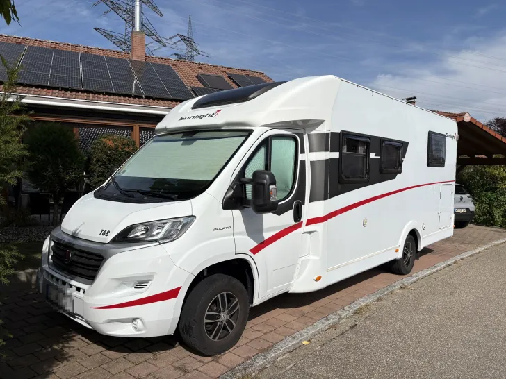 Fahrzeugbild Sunlight T 68 gut gepflegt #1