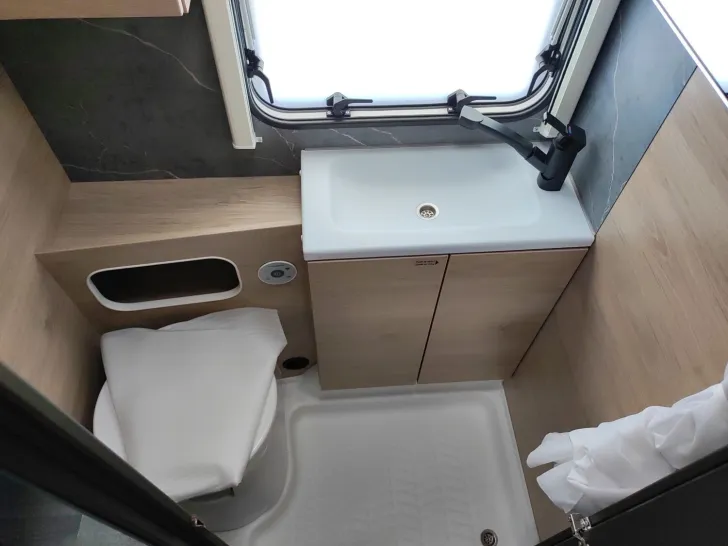 Fahrzeugbild Weinsberg CaraOne 480 EU #11