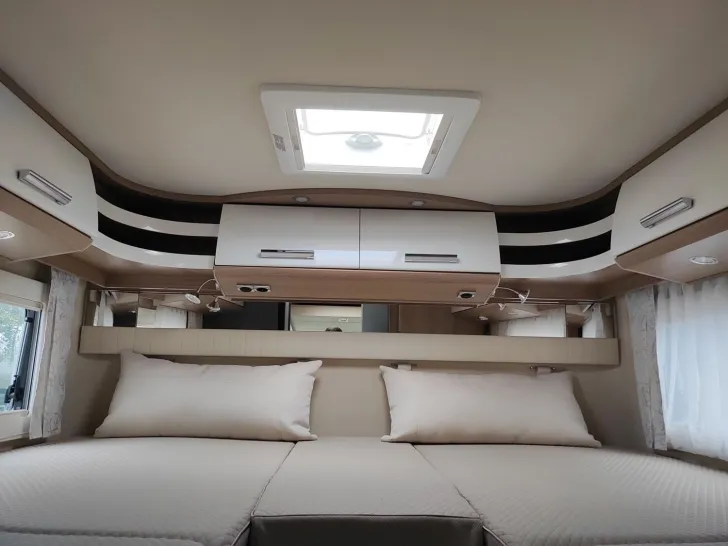 Fahrzeugbild Carthago C2-tourer I 143 KB LE comfort Mercedes #17