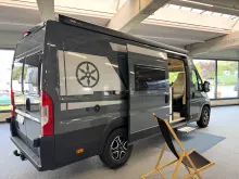 Fahrzeugbild Karmann Mobil Davis 620 Trendstyle Automatik, Anhängerkupplung #3