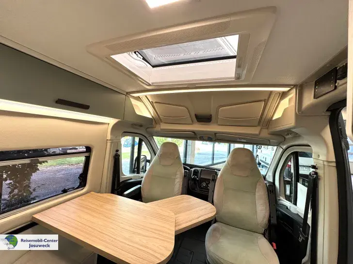 Fahrzeugbild Karmann Mobil Davis 620 Trendstyle Automatik, Anhängerkupplung #11