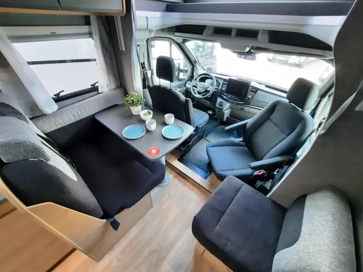 Fahrzeugbild Dethleffs Just Go! T 6815 EB Verfüg./Sparen Sie 18.525,- € #9