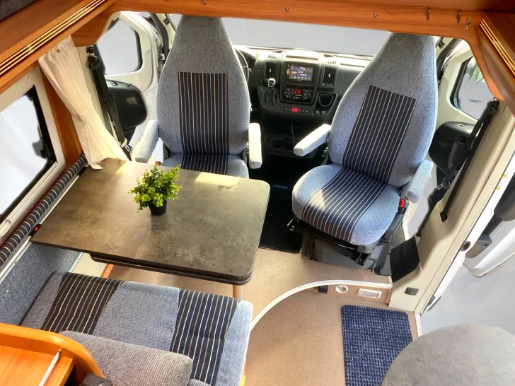Fahrzeugbild Pössl Vario 499 Fiat 160 PS Zahnriemen+Inspektion neu #11