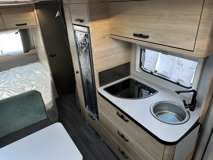 Fahrzeugbild Weinsberg CaraOne 500 FDK #9