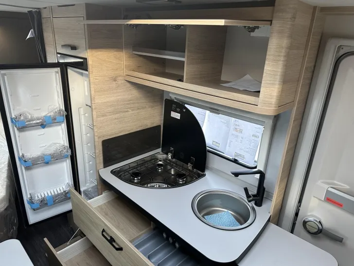 Fahrzeugbild Weinsberg CaraOne 500 FDK #11