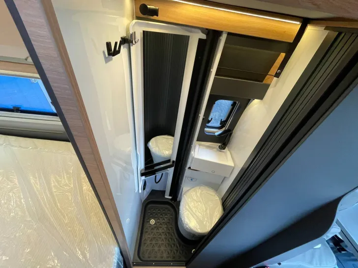 Fahrzeugbild Knaus BOXLIFE 600 ME PLATINUM SEL. 20YEARS #36