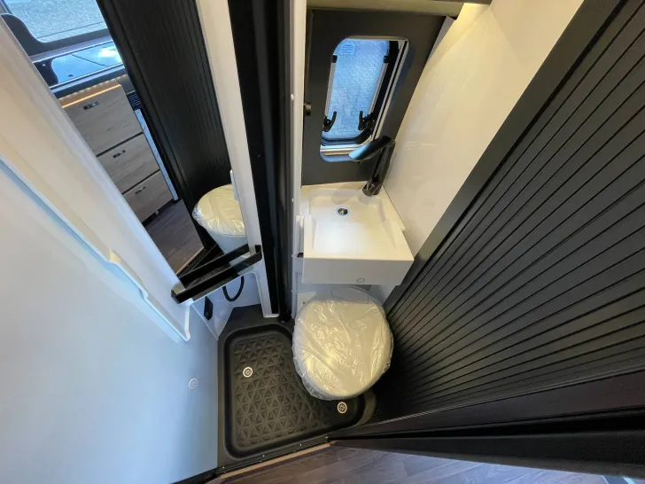 Fahrzeugbild Knaus BOXLIFE 600 ME PLATINUM SEL. 20YEARS #38