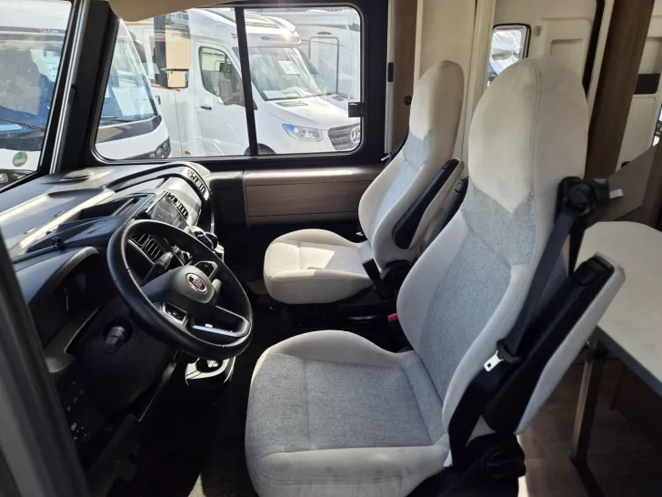 Fahrzeugbild Carado I 338 *Automatik*TV-SAT*Navi*RFK* #30