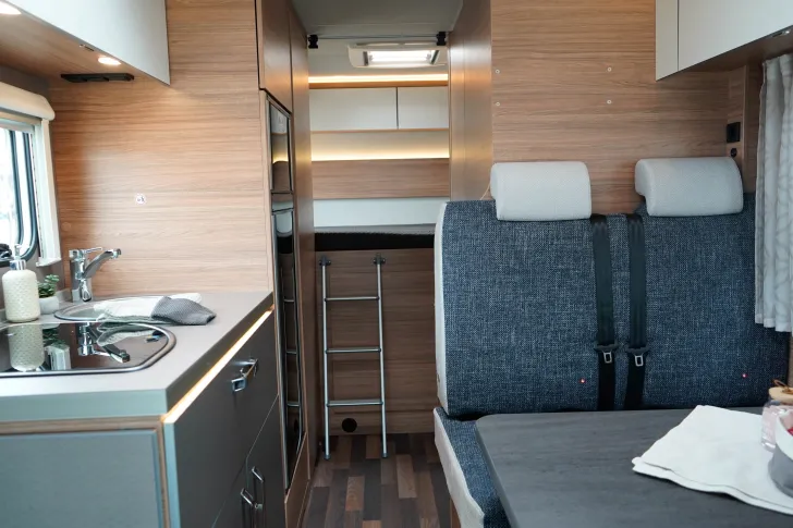 Fahrzeugbild Weinsberg CaraHome 650 DG Markise | Navi | 6 Gurtplätze #8