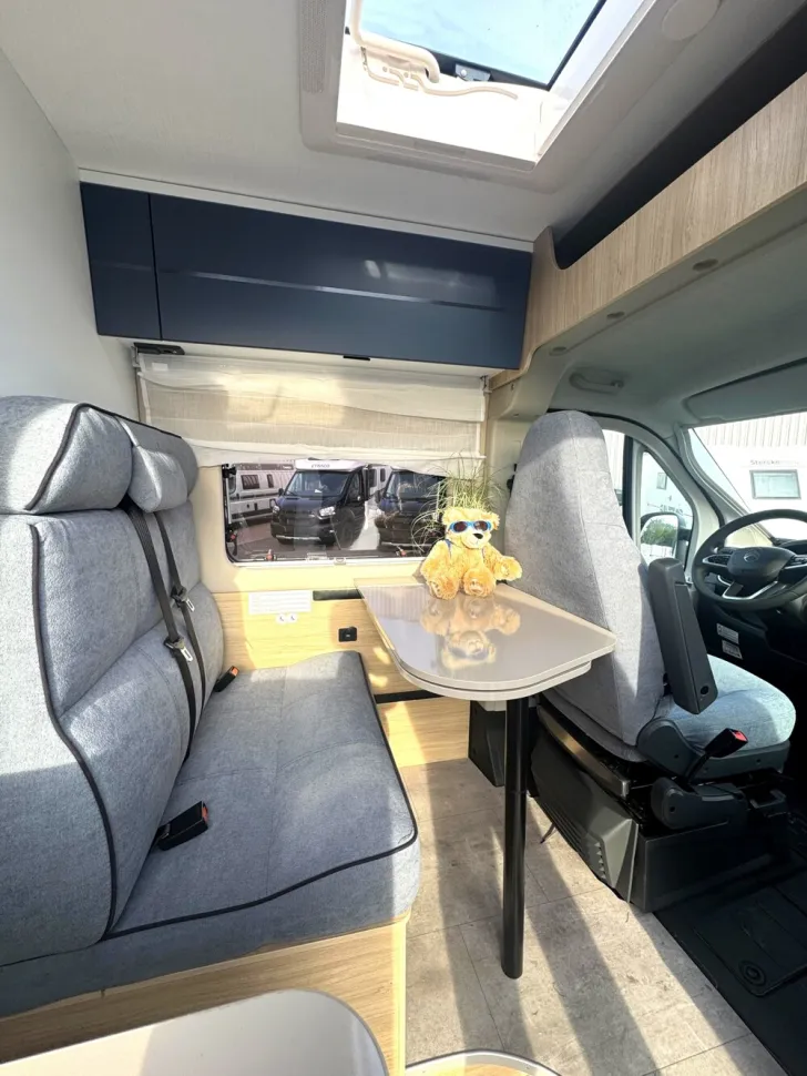 Fahrzeugbild Chausson Van Road Line V594 #7