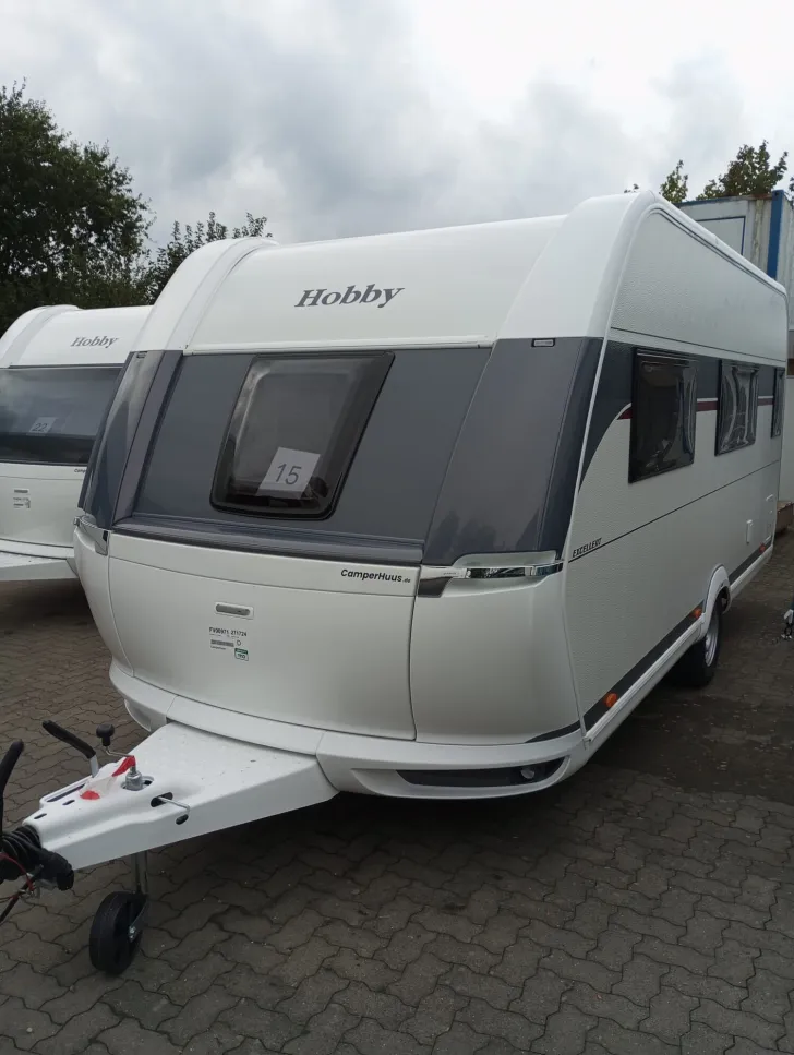 Fahrzeugbild Hobby Excellent 460 SL *Modell 2027* #3