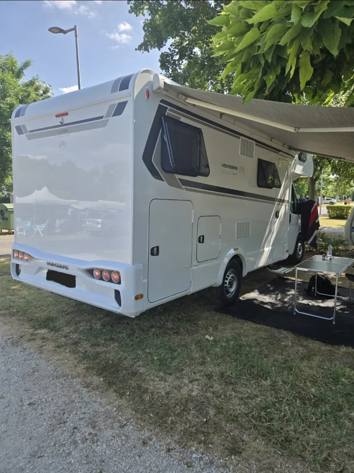 Fahrzeugbild Weinsberg CaraHome 650 DG 15 Monate alt wie neu mit viel #3
